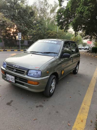 Daihatsu Cuore 2003