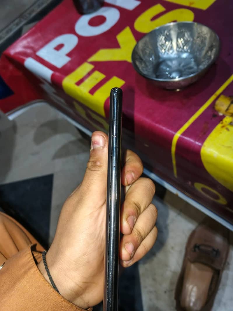 One Plus 7 Pro 1