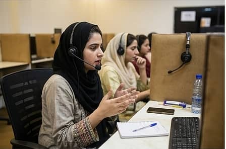 FEMALE CALL CENTRE REPRESENTATIVE NEEDED |DAY SHIFT|