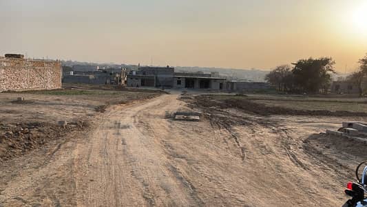 Prime Location 4 Marla Residential Plot available for sale in Tarnol, Tarnol