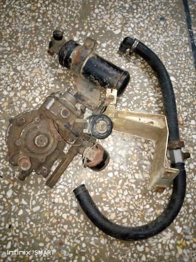 “CNG Kit Regulator with Pipes and Parts (Used)”