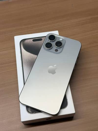 i Phone 8plus, 11,12,13,14,15 pro max on instalment Whatsap 3318609315