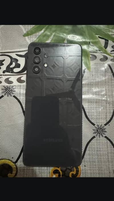 Samsung A32 and Oppo A5i