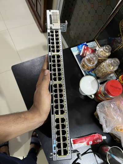 Cisco 48 Port Gigabit Network Switch WS-C3750X-48T