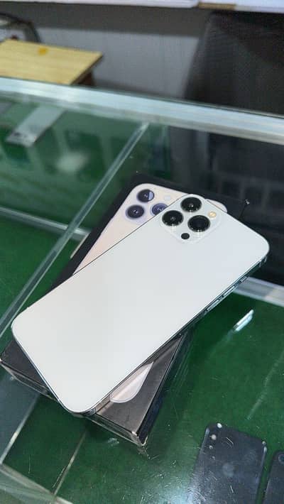 Iphone 13 pro max Non PTA factory unlock