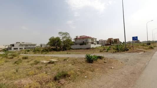 D-12 Plot 600 Square Yar Margalla Road Corner Lush Margalla Facing Available For Sale