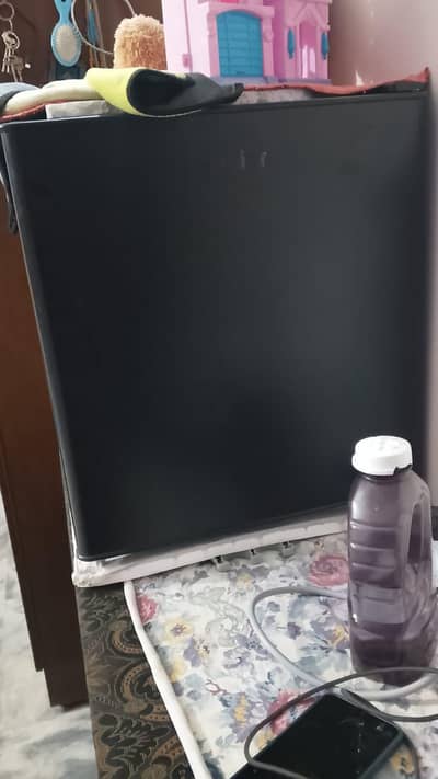 mini fridge 1 door