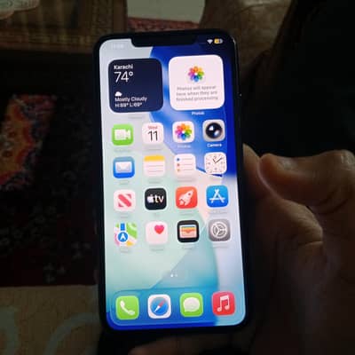 I phone 11 pro max 256 gb