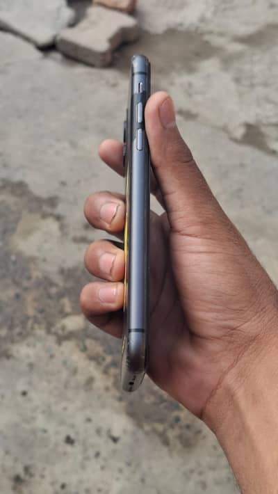 iPhone 11 dual physical  pta approved