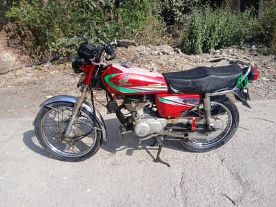 i want to sale my honda 125 bike like new no any work requier