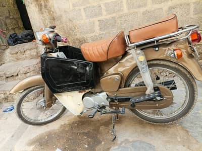 Honda 70 Classic - Stylish Look Good condition  Look Good Condition
