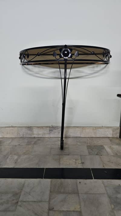 Elegant Half-Moon Console Table with Glass Top – Metal Frame