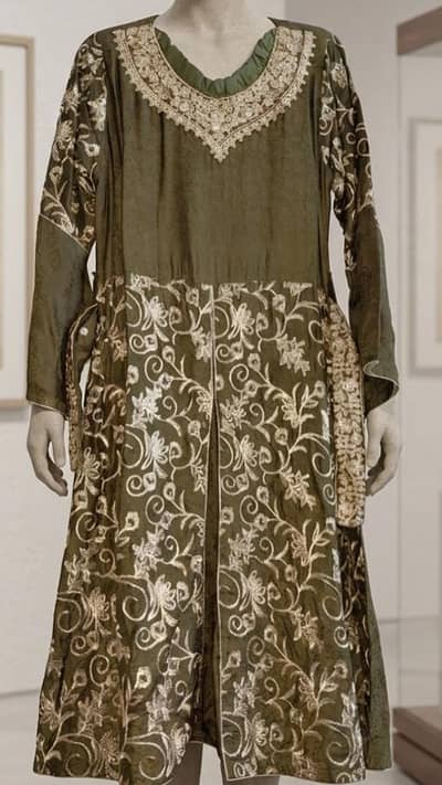 3 piece outstanding embroidered Dress medium size