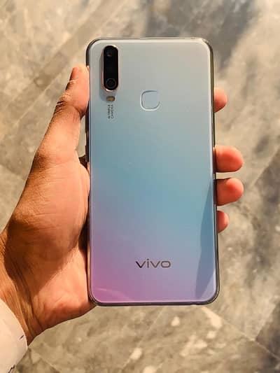 Vivo Y17 global variant 8 / 256 gb dual sim approved