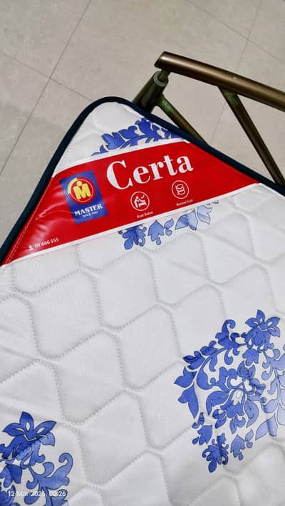 Master Molty Spring Mattress – King Size 8'inch (Almost New)