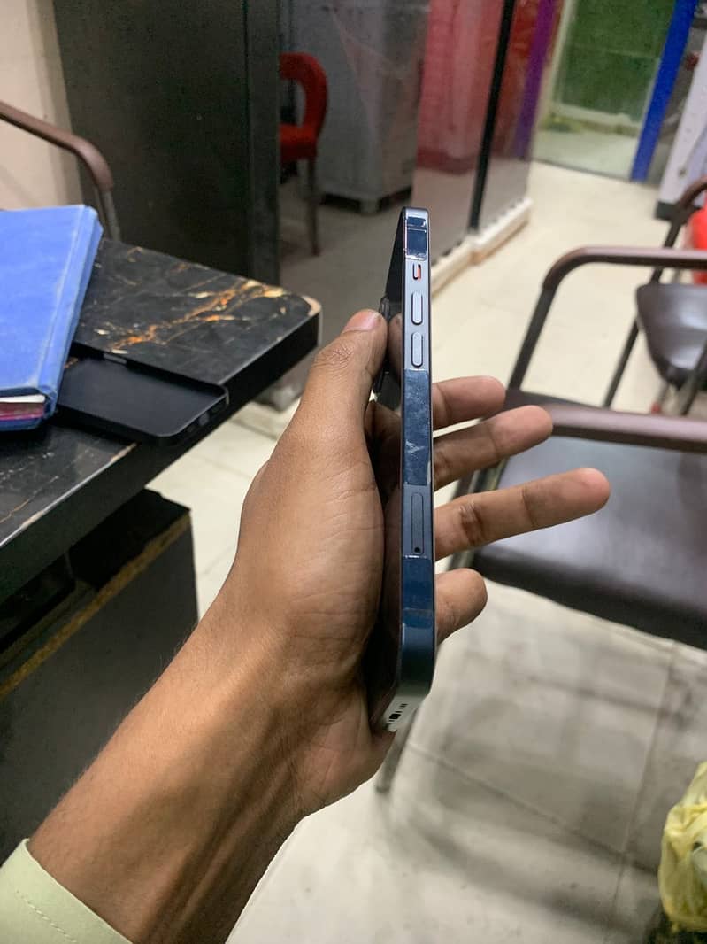 Iphone 13 6