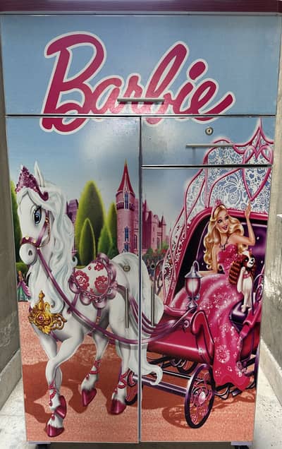 Baby girl almari cabnit