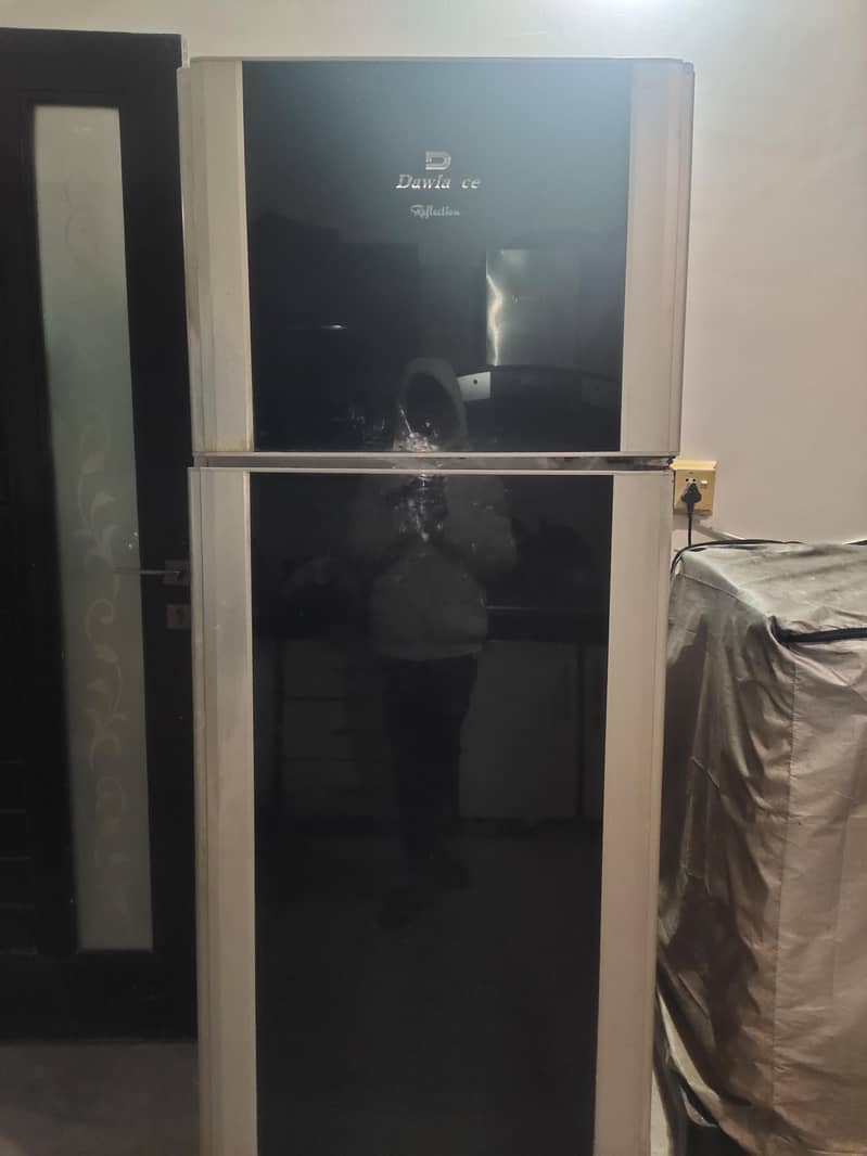 Dawlance Large Fridge 0