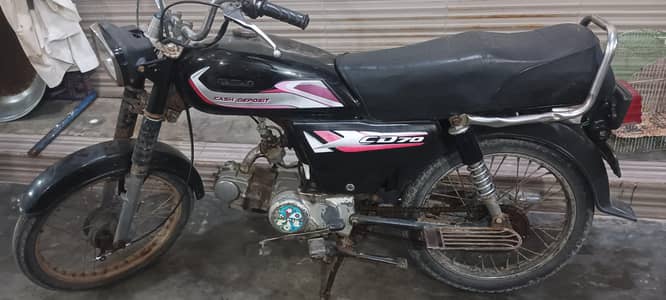 Unique 70cc bike Ok condition koi Kam ki zaroorat nh
