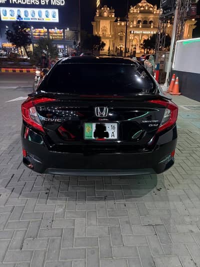 Honda civic 2016 ug full option