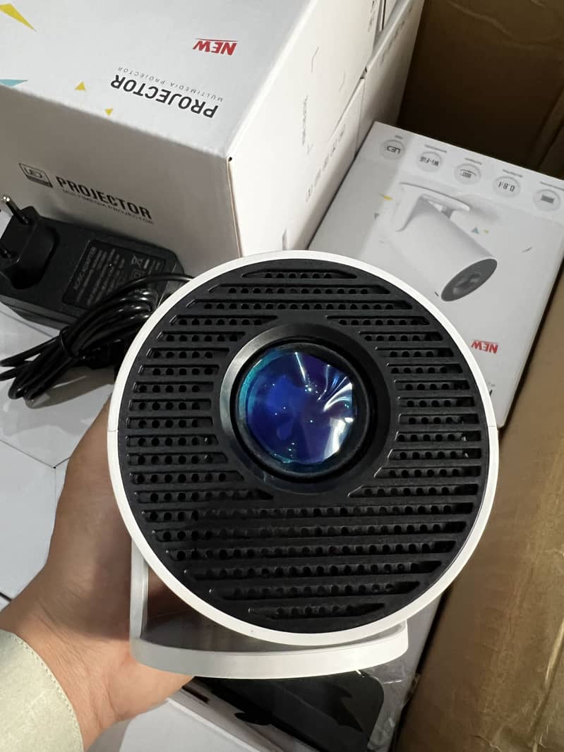 Android smart projector 4