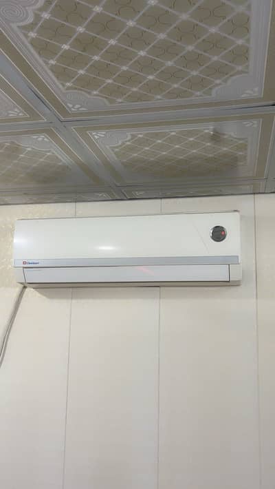 Dawlance Monogram 30-I 1.5 Ton Split AC - 100% Cooling - Non-Inverter