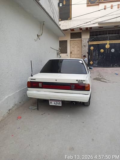 NISSAN SUNNY 1990