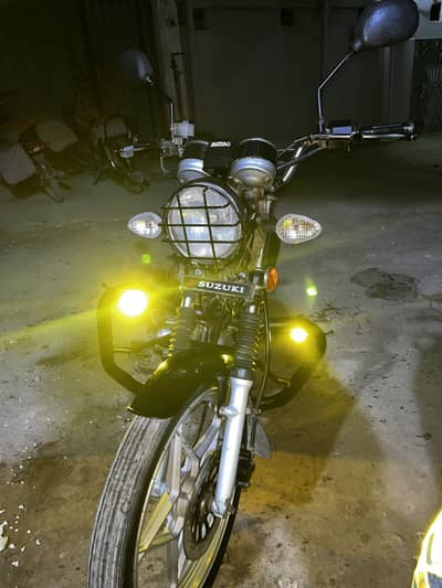Suzuki Gs 150