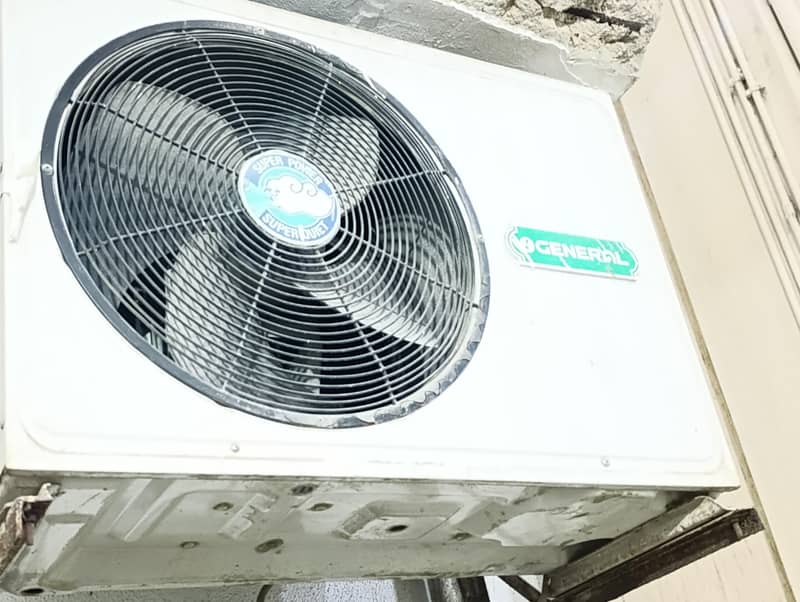 General split A/c 2 ton 2
