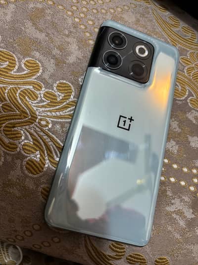 Oneplus 10t 256gb for sale good condition 10\9