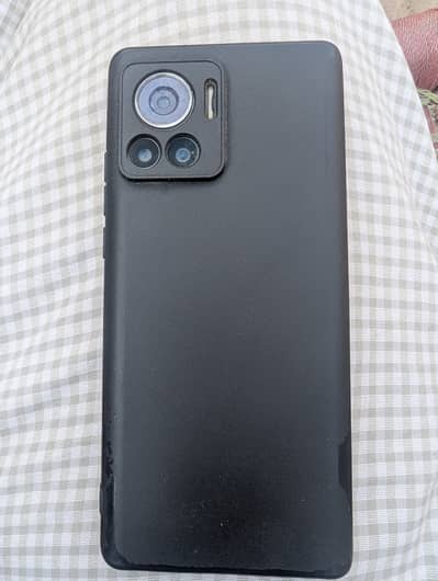 Motorola Edge 30 Ultra Camera Beast