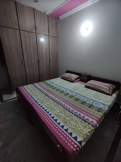 5 marla 2nd floor for rent