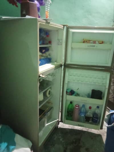 Dawlance fridge