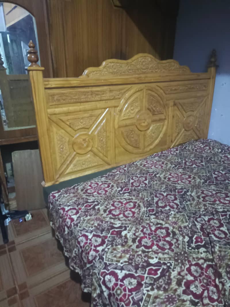 Bed , bed side table  Dressing 1