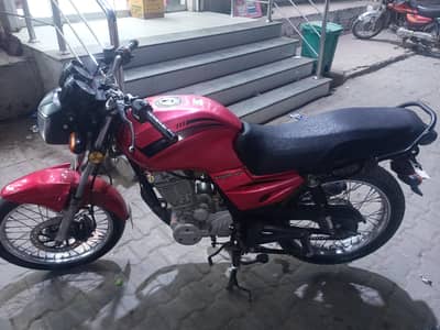 Ravi piaggio 125model 2014 0//3//3//9//4//0//8//0//8//8//8//