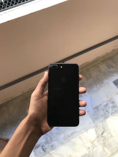 Apple IPhone 7 Plus Factory Unlocked 128 Gb