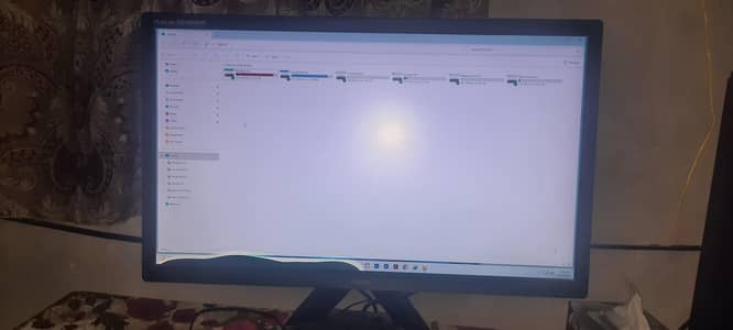 iiyama lcd, 24 inches