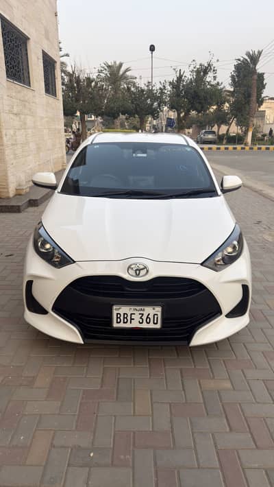 Toyota yaris hatchback 2022 model