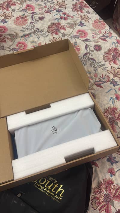 Mechrevo R14p 8gb Ram 256gb SSD Ryzen 5 processor brand new