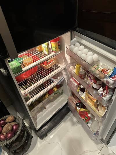 Dawlance HZone Plus Premium Inverter Fridge