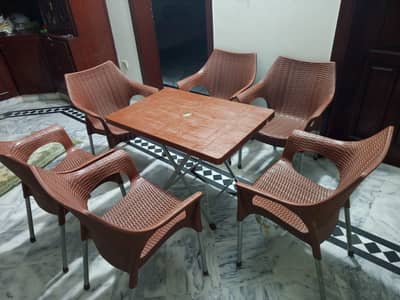 chair's and table