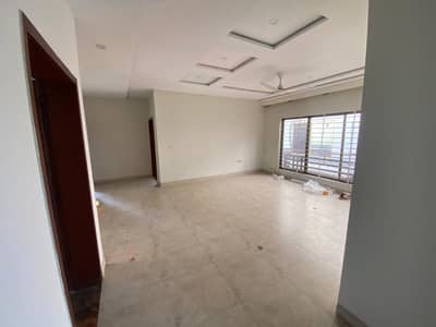 For Rent 10 Marla upper portion Bahira Town Phase 8 Sector D