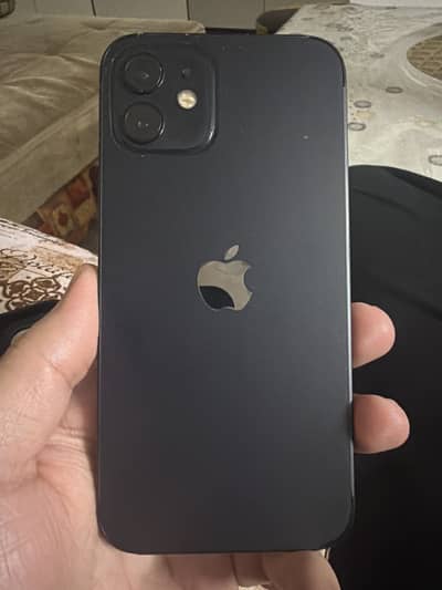 Apple iPhone 12