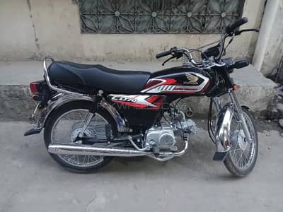 HONDA CD70 Black coloure
