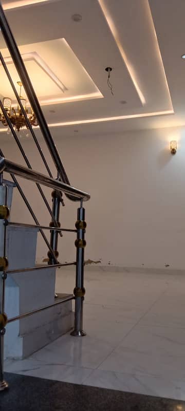 JUBILEE TOWN 5 MARLA PORTION FOR RENT