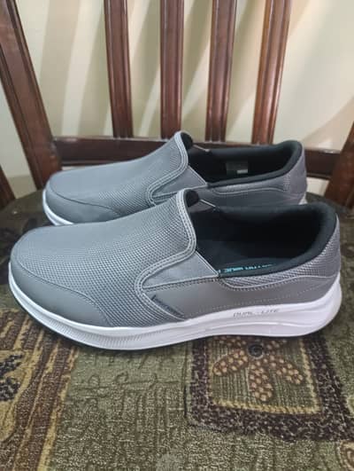 Skechers shoes 11 no imported original from USA