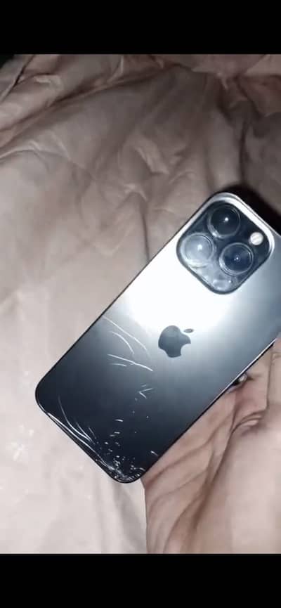 13pro  back toot gai hai baki all ok non PTA. 03204405574