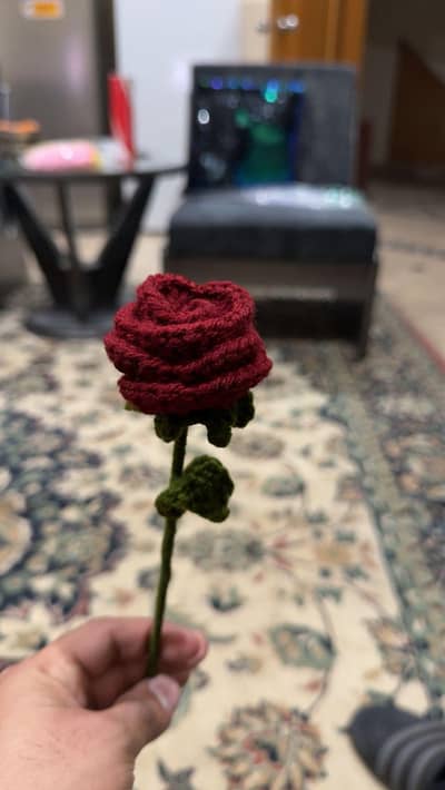 crochet items available for sale. . . . Res Rose (customizable)