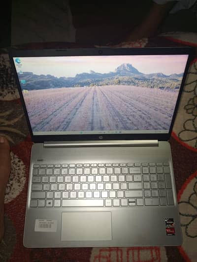 HP 15s Ryzen 5-(6 Core CPU) 4GB AMD Graphic 16GB RAM 256-NVMe 4K-2160p