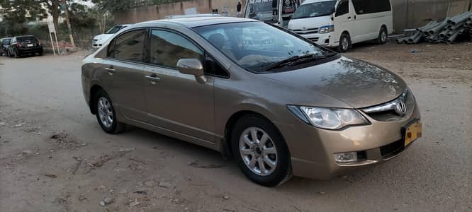 Honda civic reborn ug top of the line btr Corolla vitz Mira Prius aqua